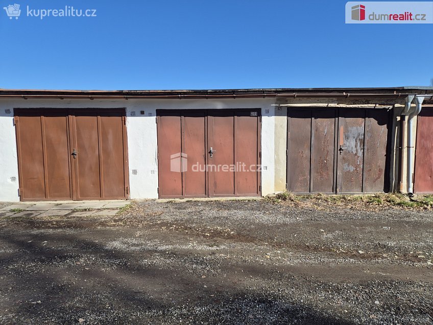 Prodej  garáže 18 m^2 Kaplice, Kaplice 