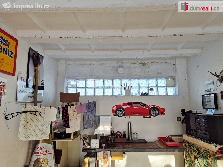 Prodej  garáže 18 m^2 Kaplice, Kaplice 