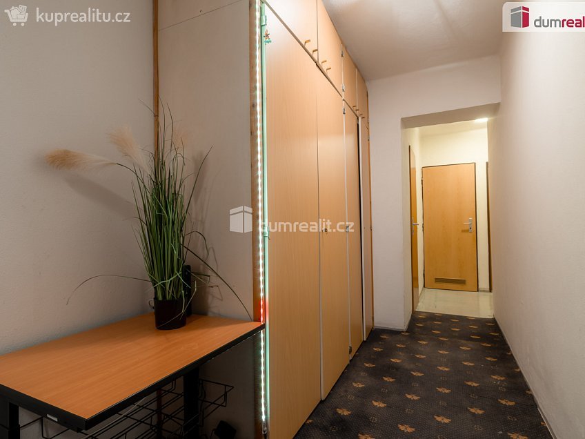 Prodej bytu 3+1 81 m^2 Žitomírská, Praha 10 