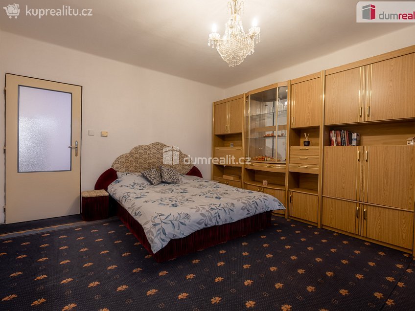 Prodej bytu 3+1 81 m^2 Žitomírská, Praha 10 