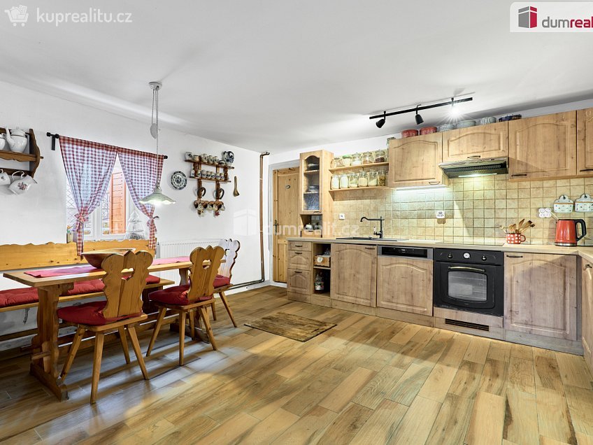 Prodej  rodinného domu 100 m^2 Frymburk, Frymburk 