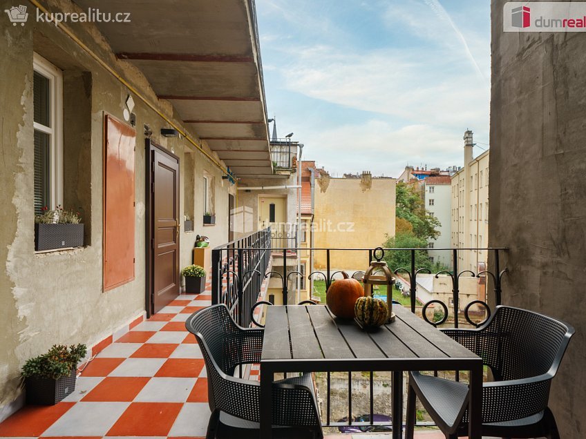 Prodej bytu 1+kk 19 m^2 Milíčova, Praha 3 