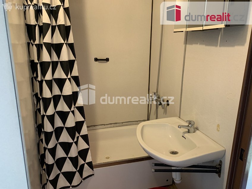 Pronájem bytu 1+1 36 m^2 Králova výšina, Ústí nad Labem 