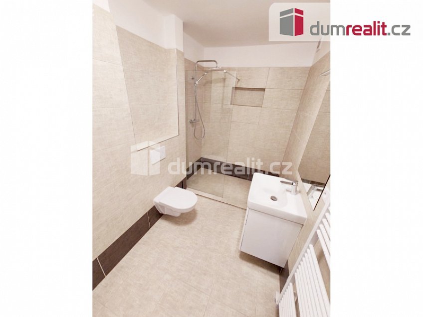 Pronájem bytu 2+1 68 m^2 Nad pískovnou, Praha 4 