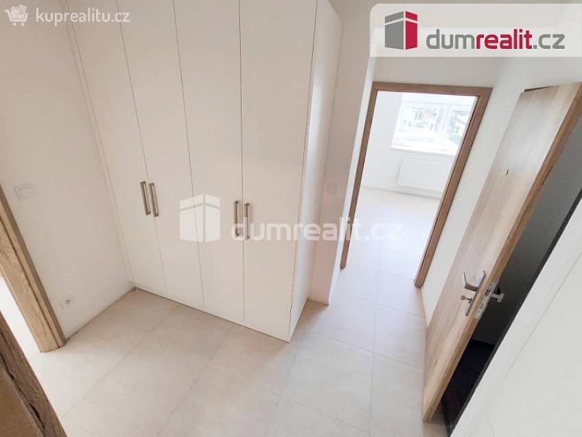 Pronájem bytu 2+1 68 m^2 Nad pískovnou, Praha 4 