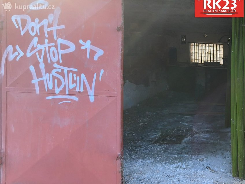 Prodej  garáže 20 m^2 Chebská, Mariánské Lázně 