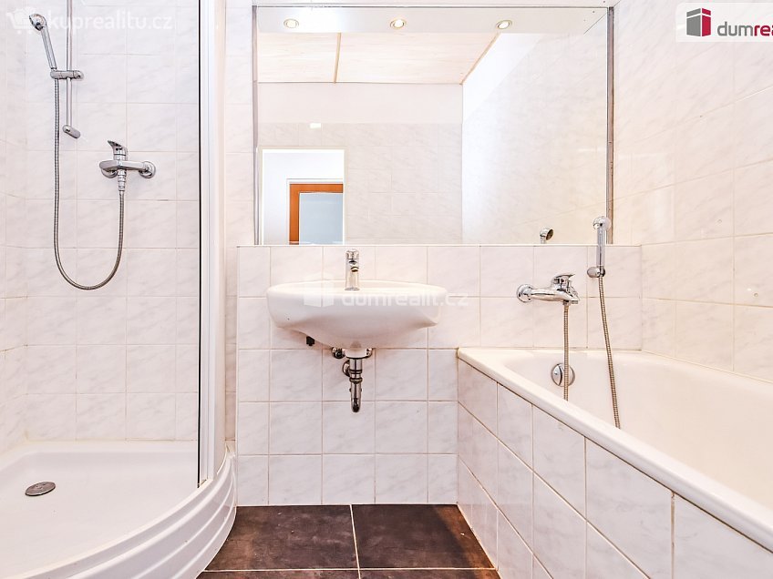 Prodej bytu 3+kk 78 m^2 Vinohradská, Praha 10 