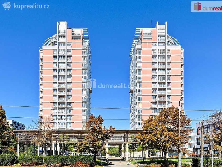 Prodej bytu 3+kk 78 m^2 Vinohradská, Praha 10 