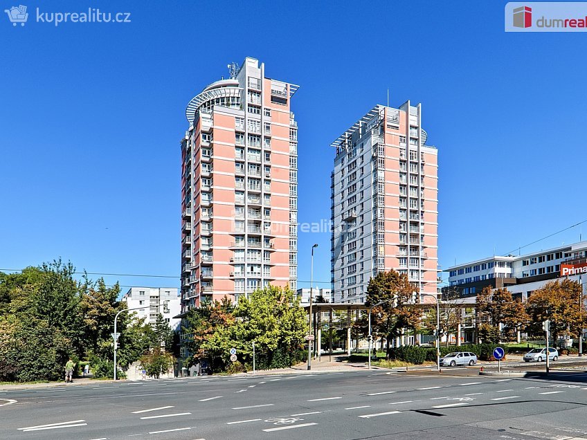 Prodej bytu 3+kk 78 m^2 Vinohradská, Praha 10 