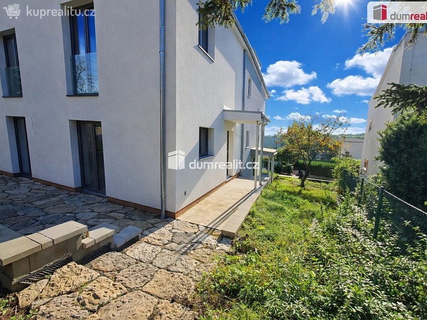 Pronájem bytu 1+kk 74 m^2 Nad pískovnou, Praha 4 