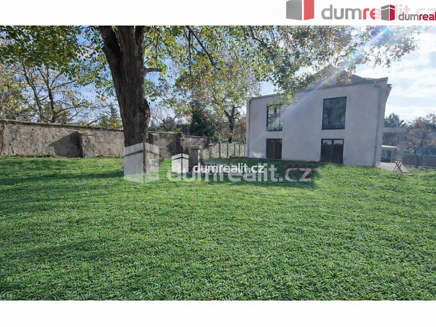 Pronájem bytu 1+kk 74 m^2 Nad pískovnou, Praha 4 