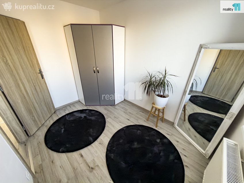 Prodej bytu 3+kk 64 m^2 Lošany, Lošany 