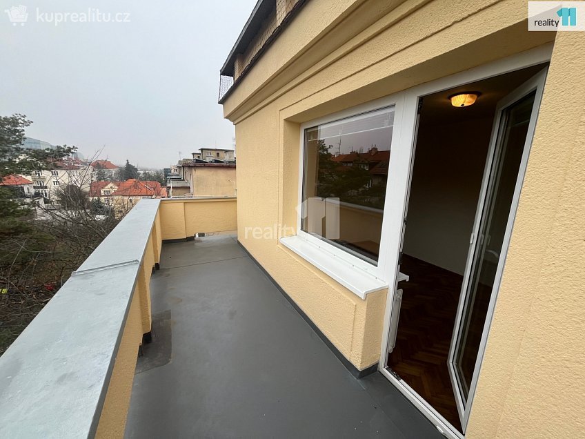 Pronájem bytu 2+1 59 m^2 Na dlouhém lánu, Praha 6 