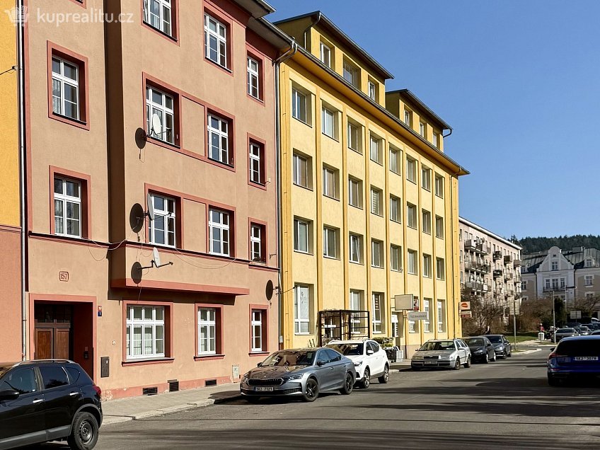 Prodej bytu 2+1 70 m^2 Lužická 157, Mariánské Lázně 