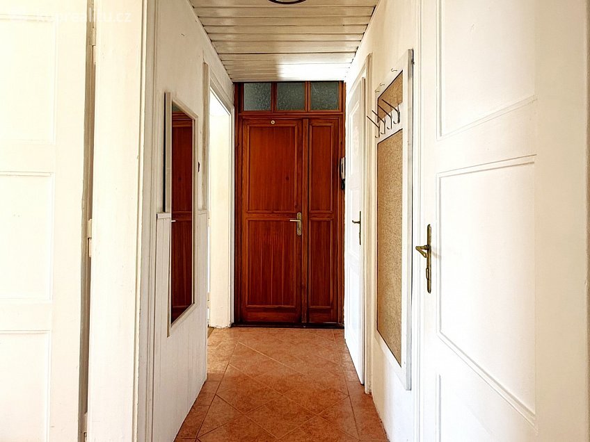 Prodej bytu 2+1 70 m^2 Lužická 157, Mariánské Lázně 