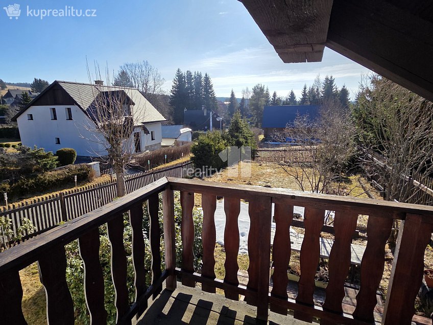 Prodej  chalupy 1463 m^2 Lesní, Horní Blatná 