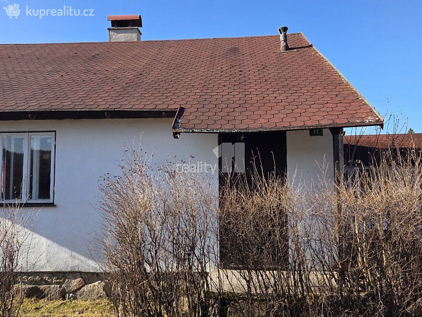 Prodej  chalupy 1463 m^2 Lesní, Horní Blatná 