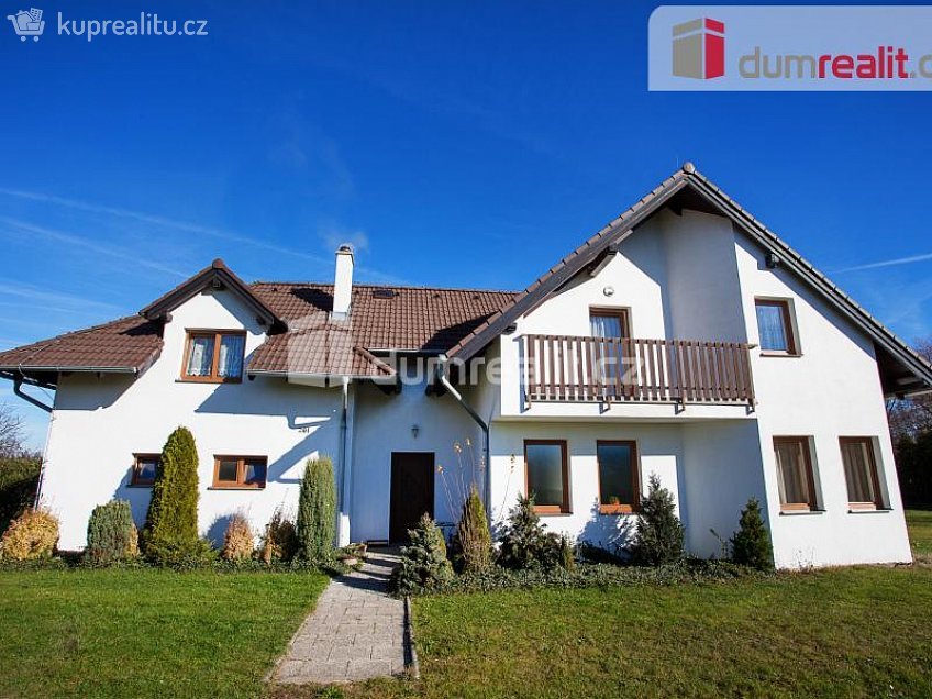 Prodej  rodinného domu 253 m^2 Dolní Třebonín, Dolní Třebonín 