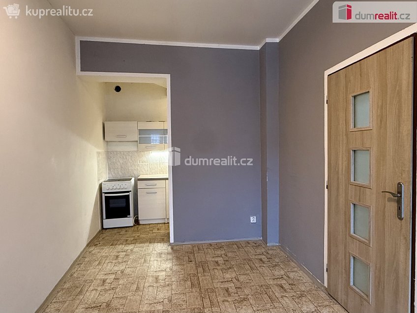 Pronájem bytu 1+kk 37 m^2 Jindřicha z Lipé, Česká Lípa 