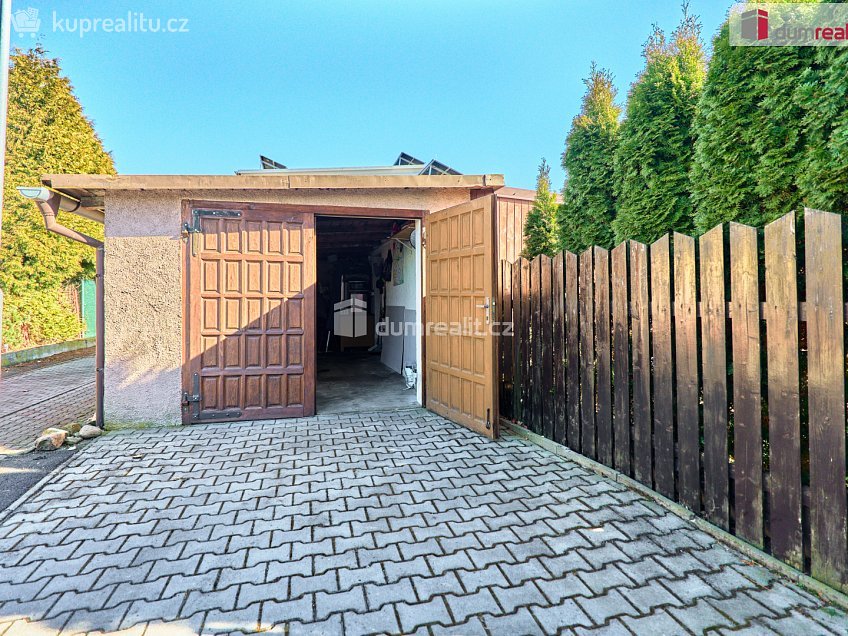 Prodej bytu 4+1 92 m^2 Příčná, Karlovy Vary 