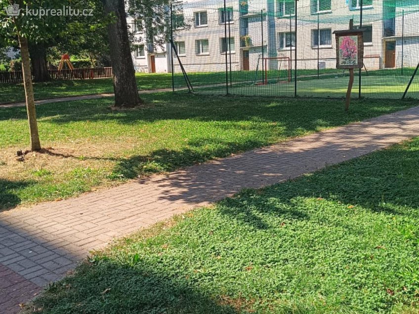 Pronájem bytu 1+1 36 m^2 Jezdecká, Děčín 