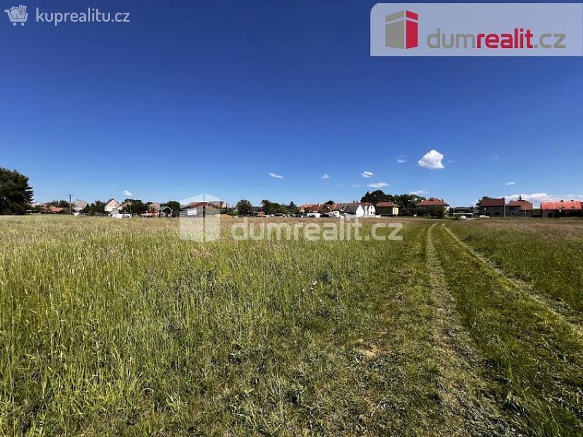 Prodej  stavebního pozemku 408 m^2 Dolní, Tlumačov 