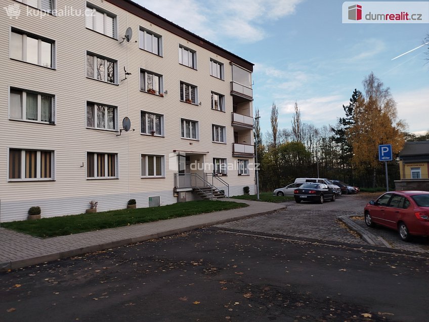 Prodej bytu 3+1 69 m^2 Vintířov, Vintířov 