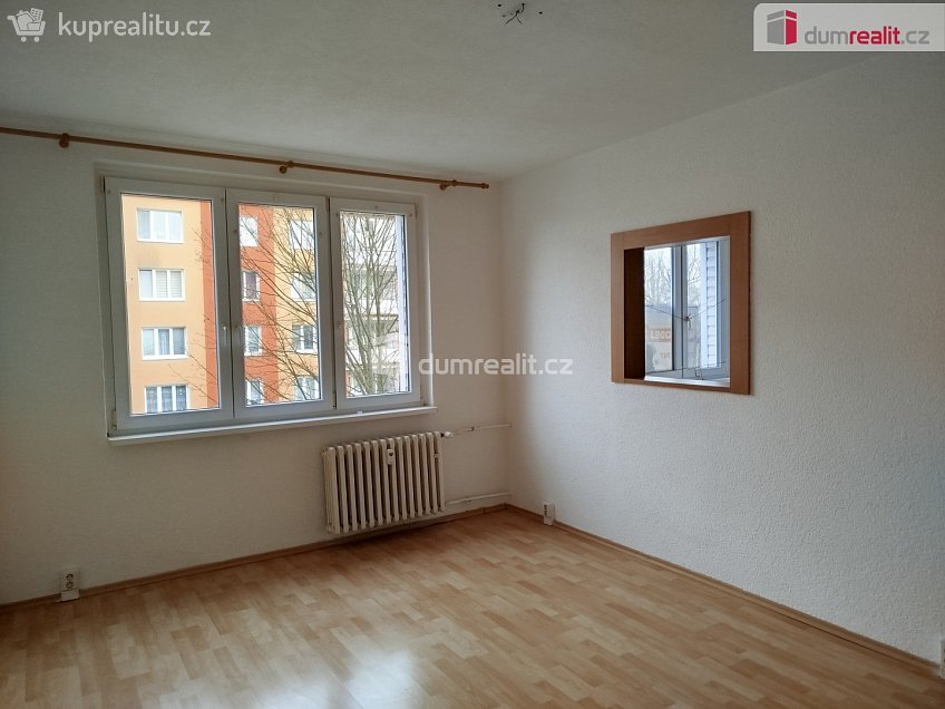 Prodej bytu 3+1 69 m^2 Vintířov, Vintířov 