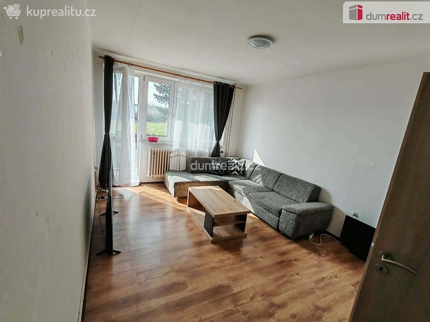 Pronájem bytu 2+1 49 m^2 Bečváry, Bečváry 