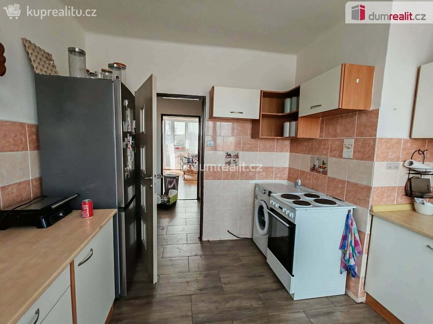 Pronájem bytu 2+1 49 m^2 Bečváry, Bečváry 