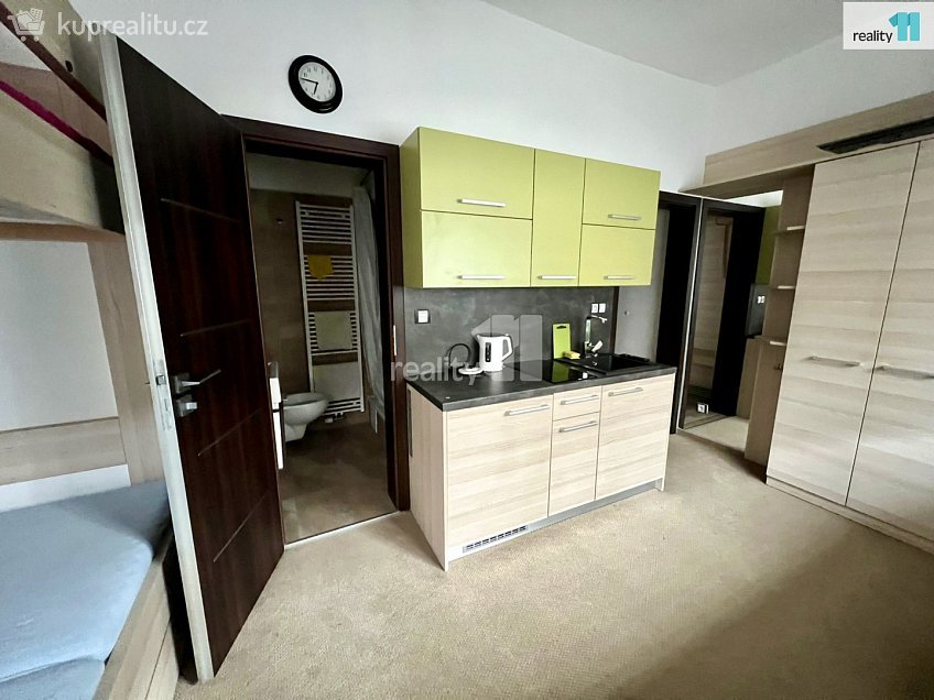 Pronájem bytu 1+kk 30 m^2 Pec pod Sněžkou, Pec pod Sněžkou 