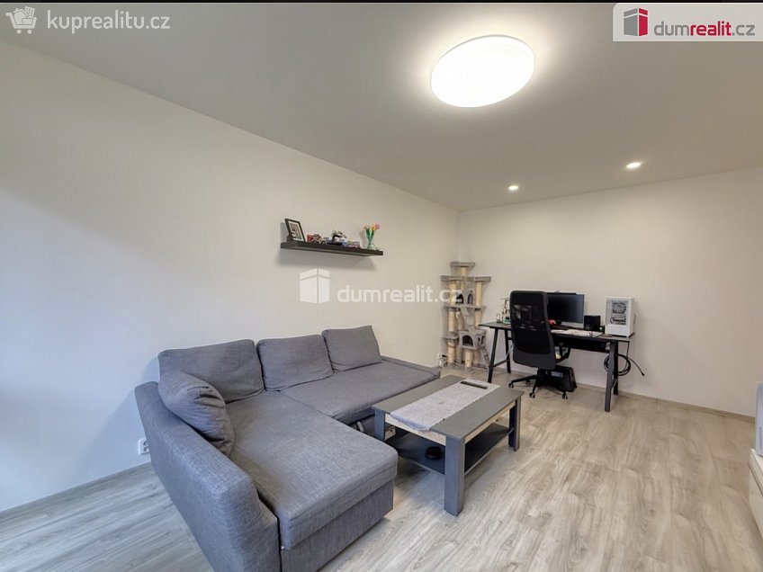 Prodej bytu 2+1 64 m^2 Tolstého, Ústí nad Labem 