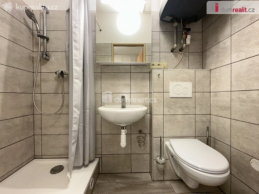 Pronájem bytu 1+1 30 m^2 Zámecká, Mikulov 