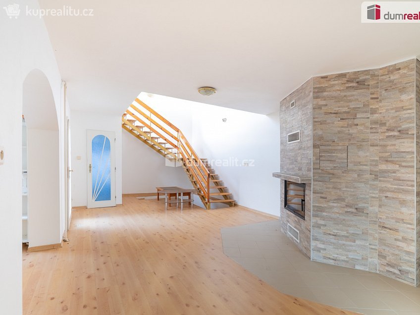 Prodej  rodinného domu 230 m^2 Věteřov, Věteřov 