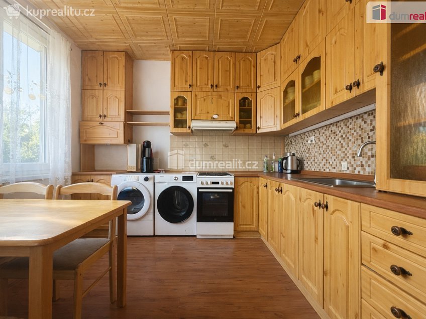 Prodej bytu 3+1 69 m^2 Peškova, Ústí nad Labem 