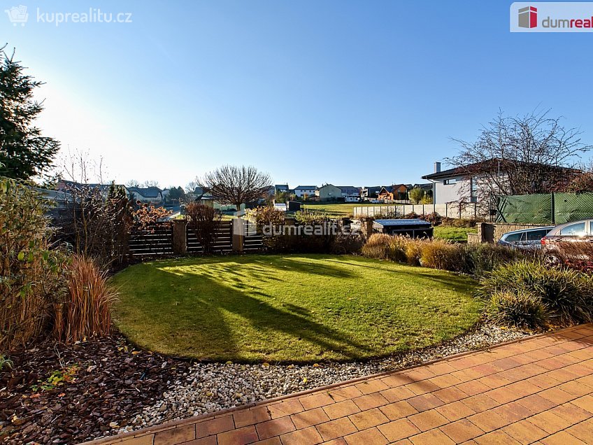 Prodej  rodinného domu 104 m^2 Hájecká, Chýně 