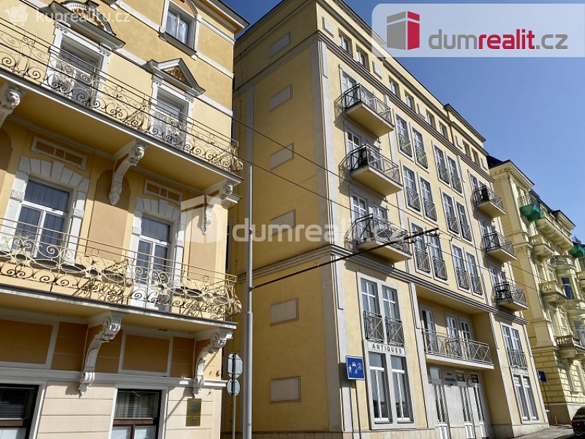 Pronájem bytu 1+kk 23 m^2 Masarykova, Mariánské Lázně 