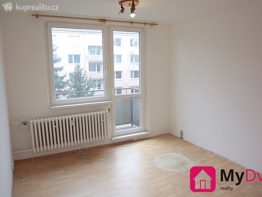 Pronájem bytu 3+1 75 m^2 Gagarinova, Znojmo 