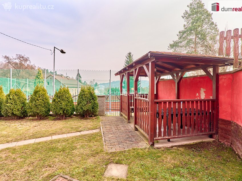 Prodej  rodinného domu 79 m^2 Stanovice, Stanovice 