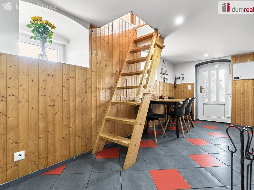 Prodej  rodinného domu 79 m^2 Stanovice, Stanovice 