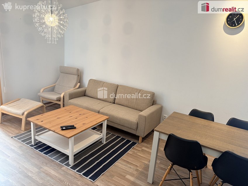 Pronájem bytu 2+kk 50 m^2 Lidická, Břeclav 