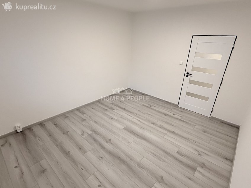 Pronájem bytu 2+1 60 m^2 Čelakovského, Vimperk 