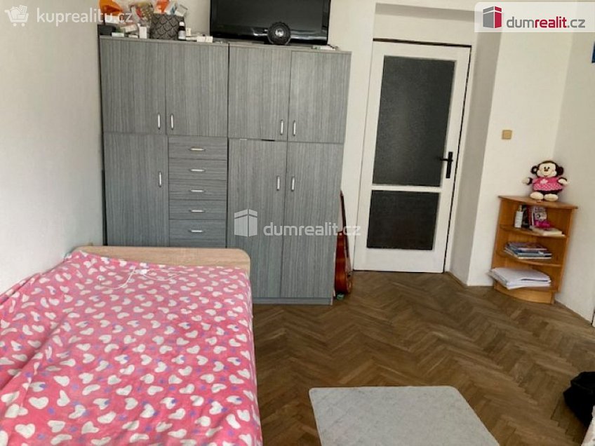 Pronájem bytu 2+1 53 m^2 Puklicova, České Budějovice 