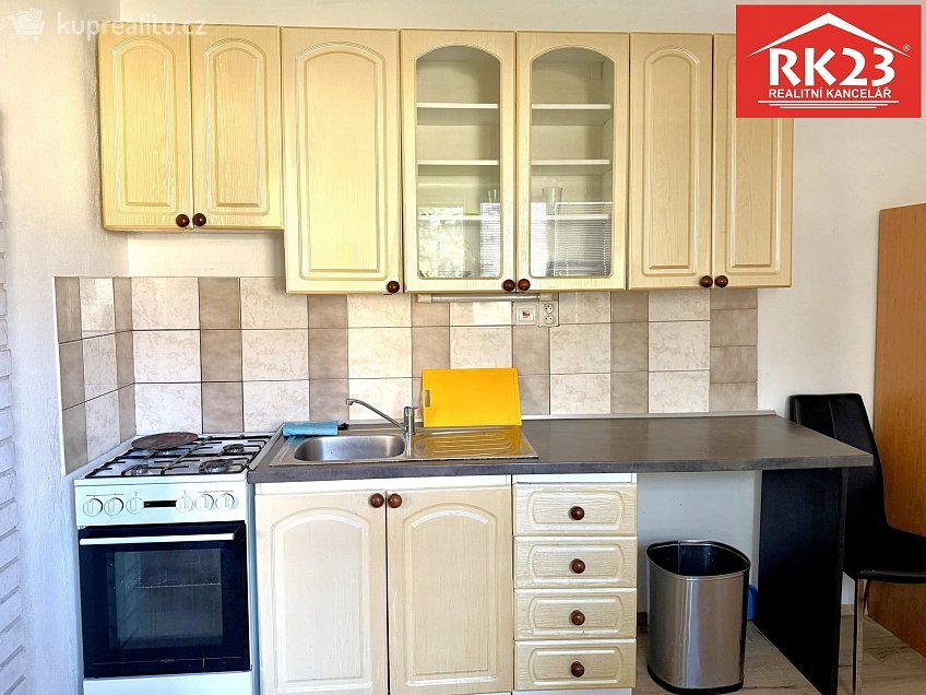 Pronájem bytu 2+kk 40 m^2 Výškovská 54, Chodová Planá 