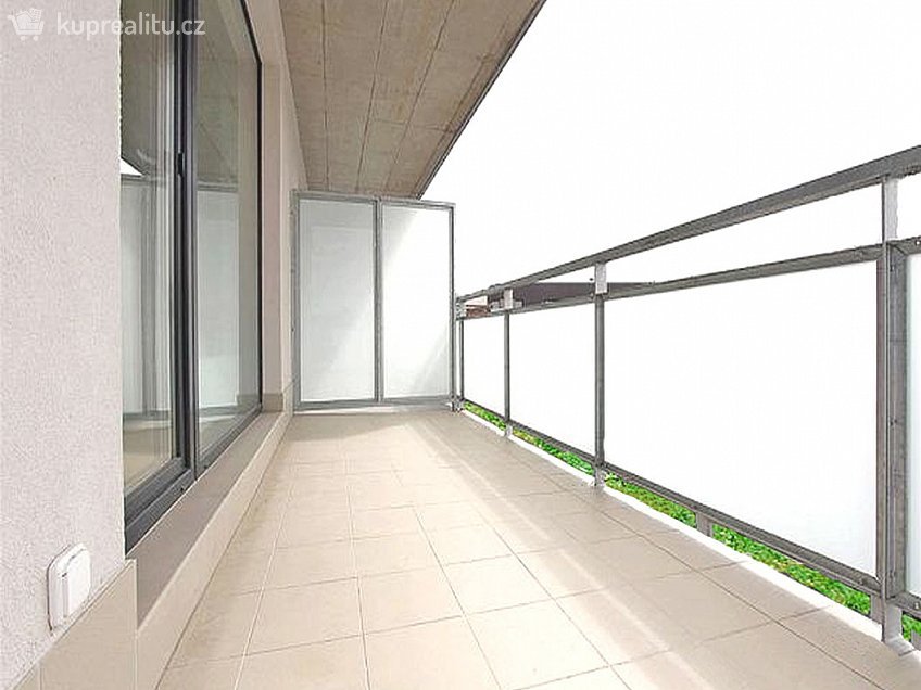 Pronájem bytu 2+kk 62 m^2 Zelnice II, Brno 68401