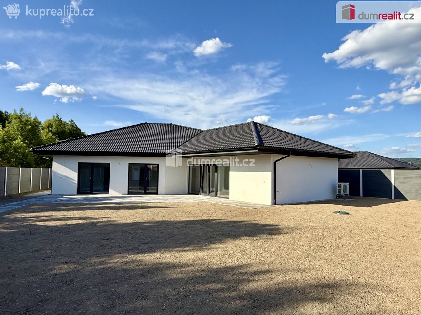 Prodej  rodinného domu 177 m^2 K Malé Hleďsebi, Velká Hleďsebe 