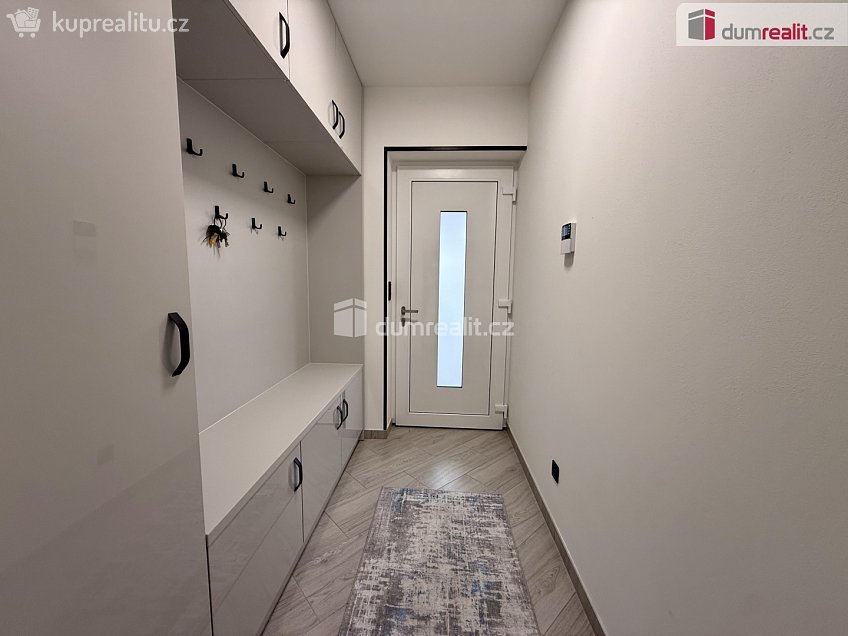 Prodej  rodinného domu 177 m^2 K Malé Hleďsebi, Velká Hleďsebe 