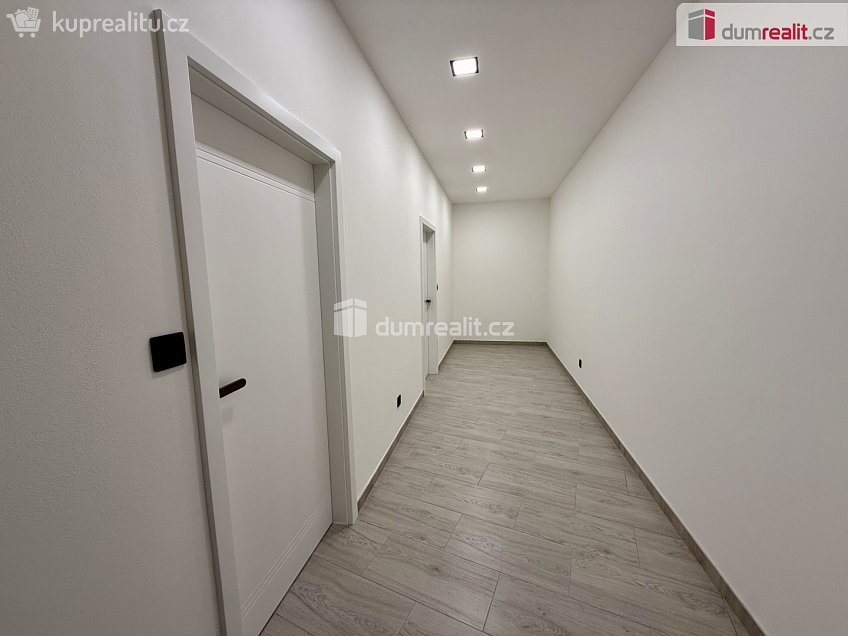 Prodej  rodinného domu 177 m^2 K Malé Hleďsebi, Velká Hleďsebe 