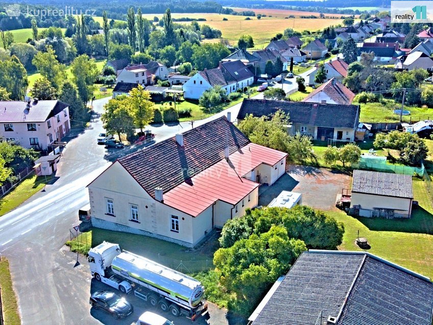 Prodej  komerční reality 471 m^2 Dolce, Dolce 