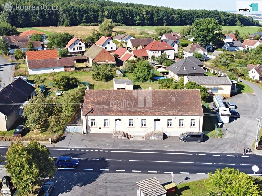 Prodej  komerční reality 471 m^2 Dolce, Dolce 